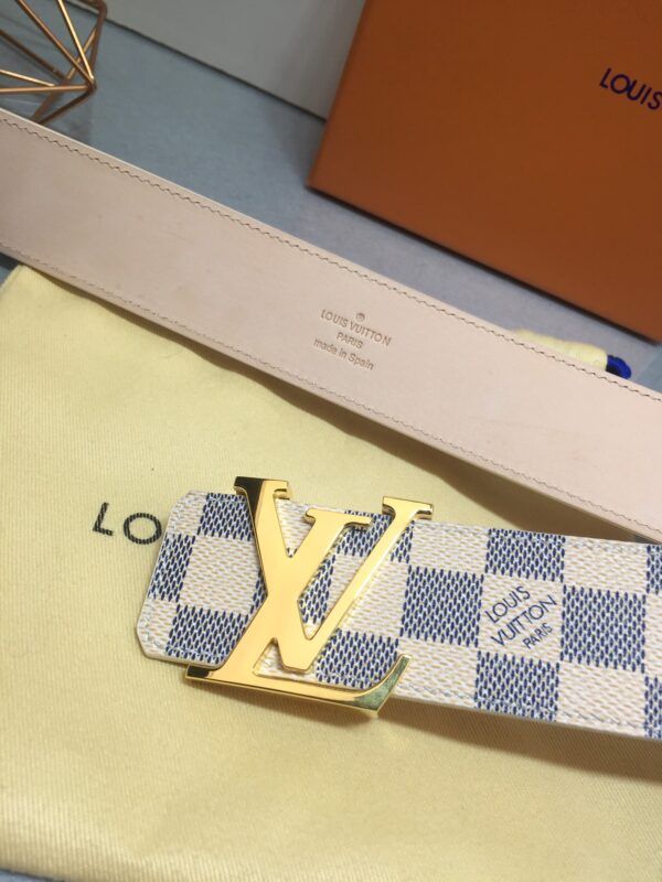 LV cintura