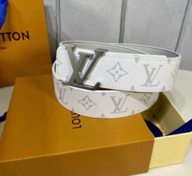 LV cintura