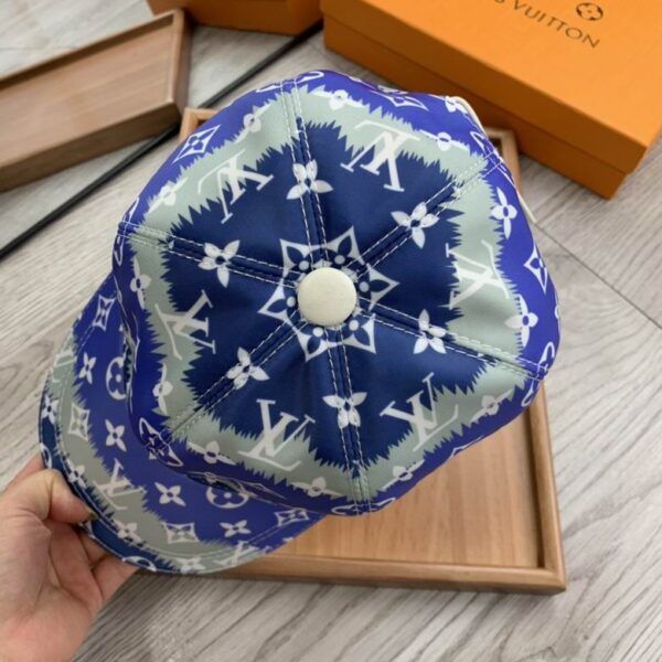 LV caps