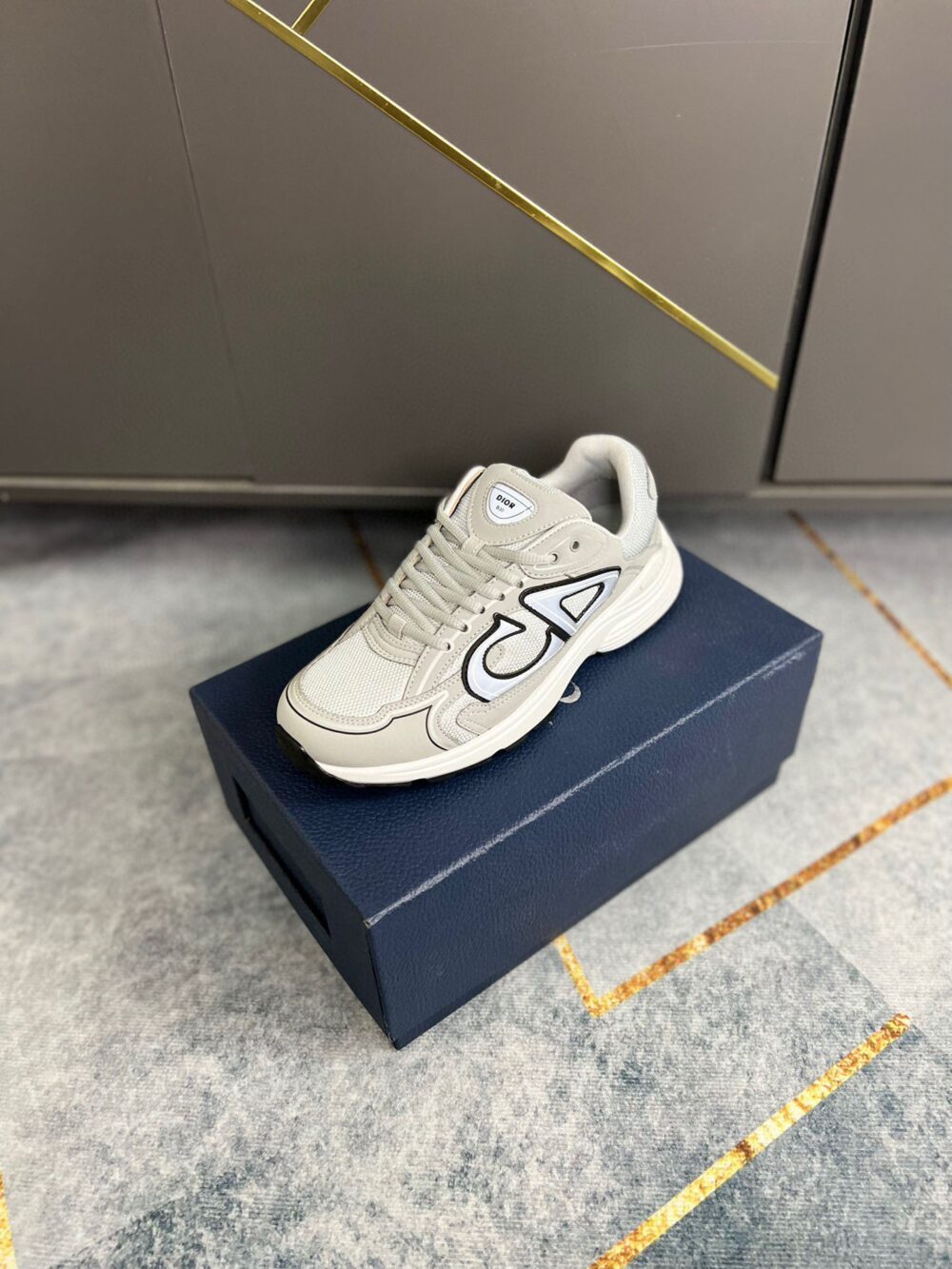 B30