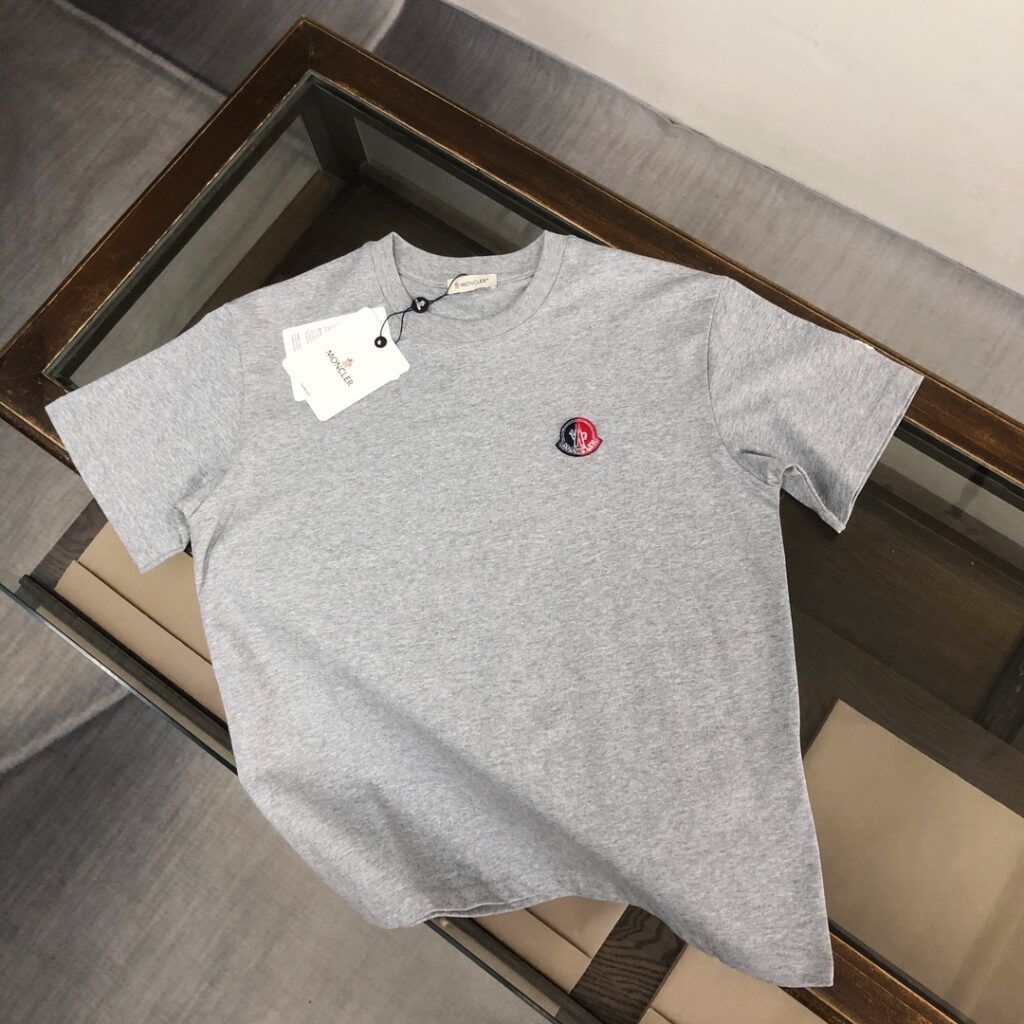 MON T-Shirt