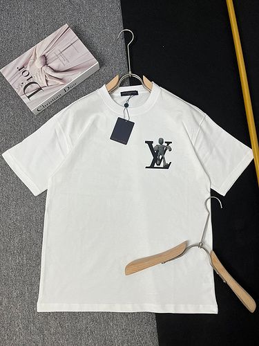 LV T-Shirt