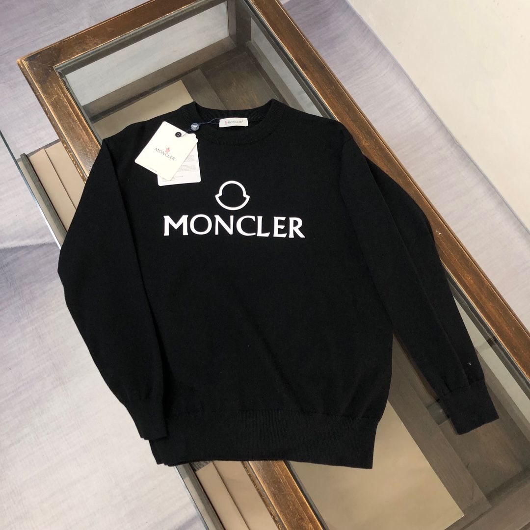 MON Sweatshirt