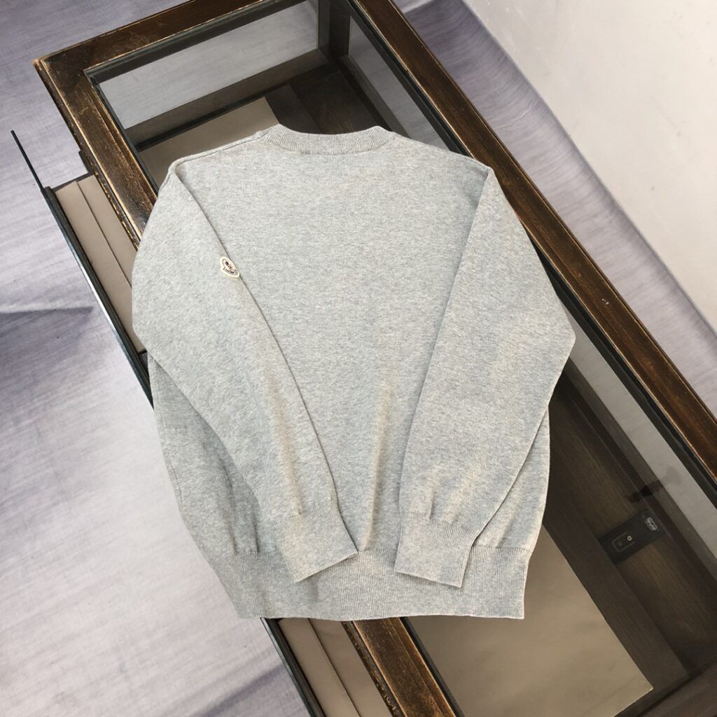 MON Sweatshirt