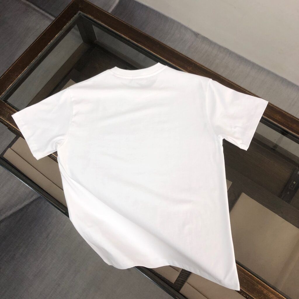 MON T-Shirt