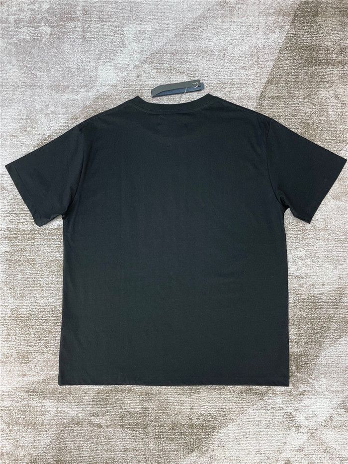 MIKE T-Shirt